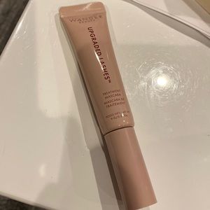 Wander beauty mascara in jet black